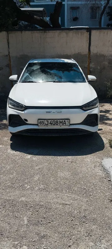 Продаётся автомобиль BYD e2