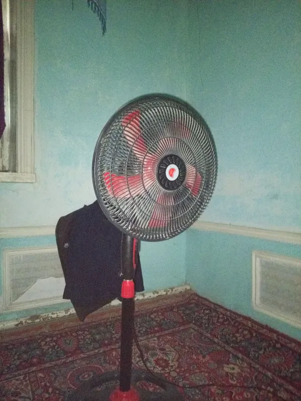 juda zor shamol aylantrishga gap yoq