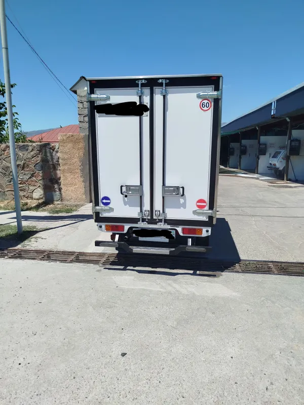 Damas labo sotiladi 4 Damas labo sotiladi 4