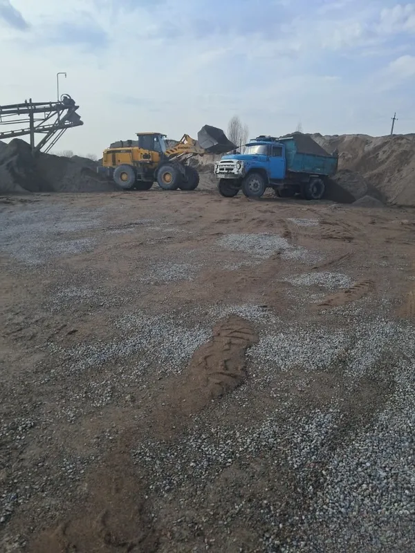 Услуги самосвала ZIL 2 Услуги самосвала ZIL 2