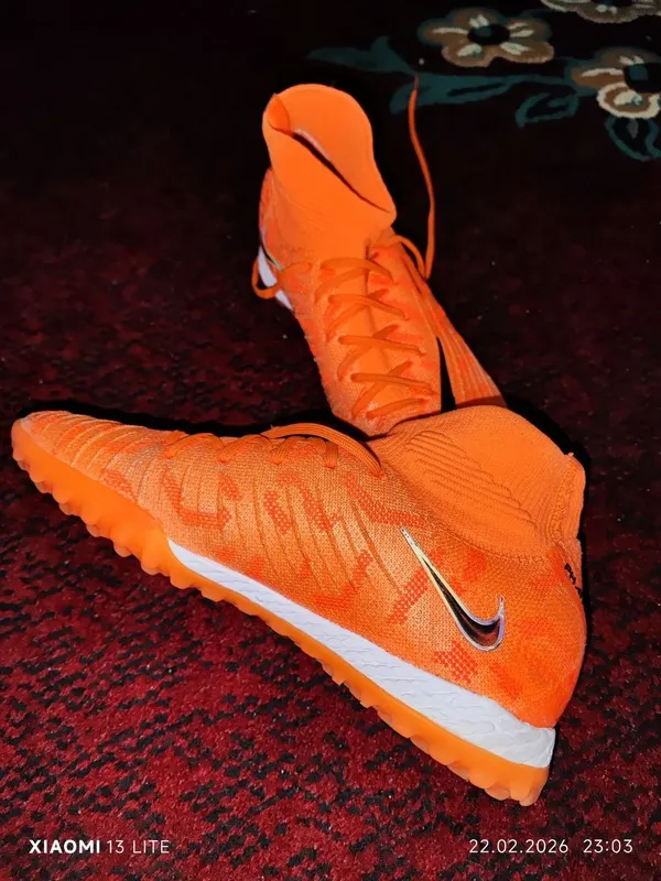 Сороконожки Nike Phantom Luna Orange, 38 размер — фото 4