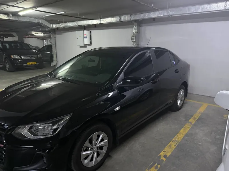 Chevrolet Onix LTZ AT 1
