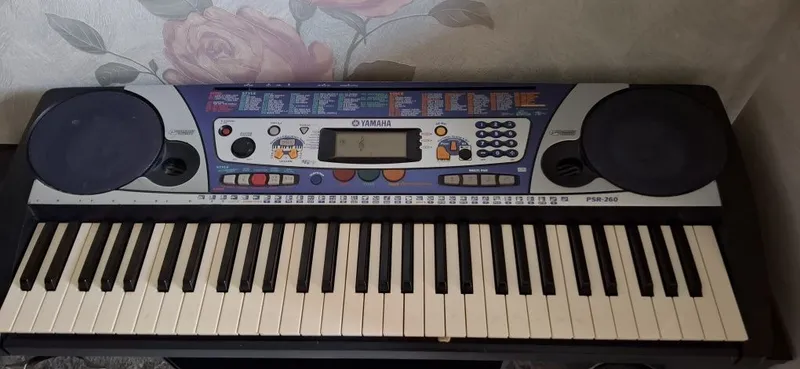 Yamaha синтезатор