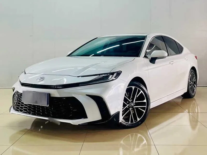 Toyota Camry 2026 Model Dual-Engine 2.0HSE Sport Lite Edition 1 Toyota Camry 2026 Model Dual-Engine 2.0HSE Sport Lite Edition 1
