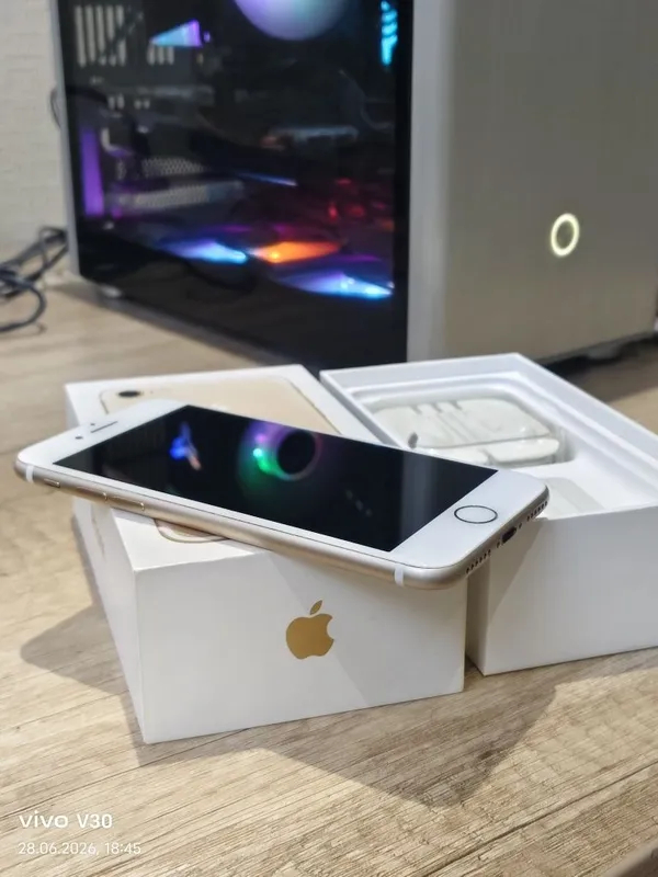 iPhone 7 32Gb Gold полный комплект