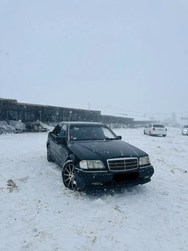 Мерседес 202 автомат