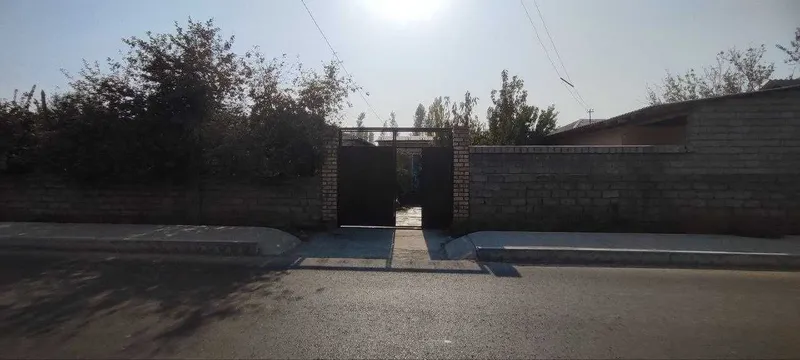 Ховли уй сотилади