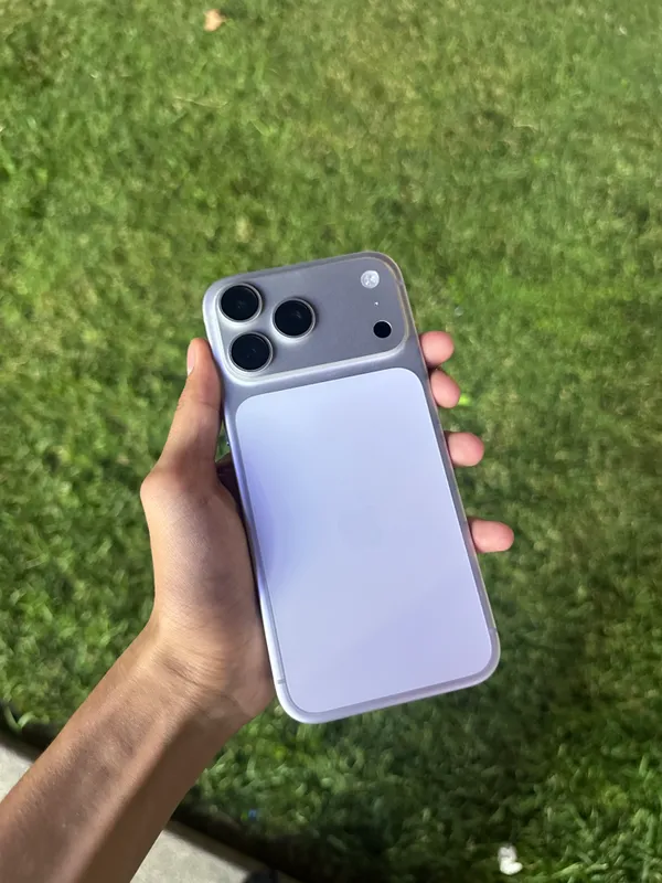 iPhone 17 Pro Max 1