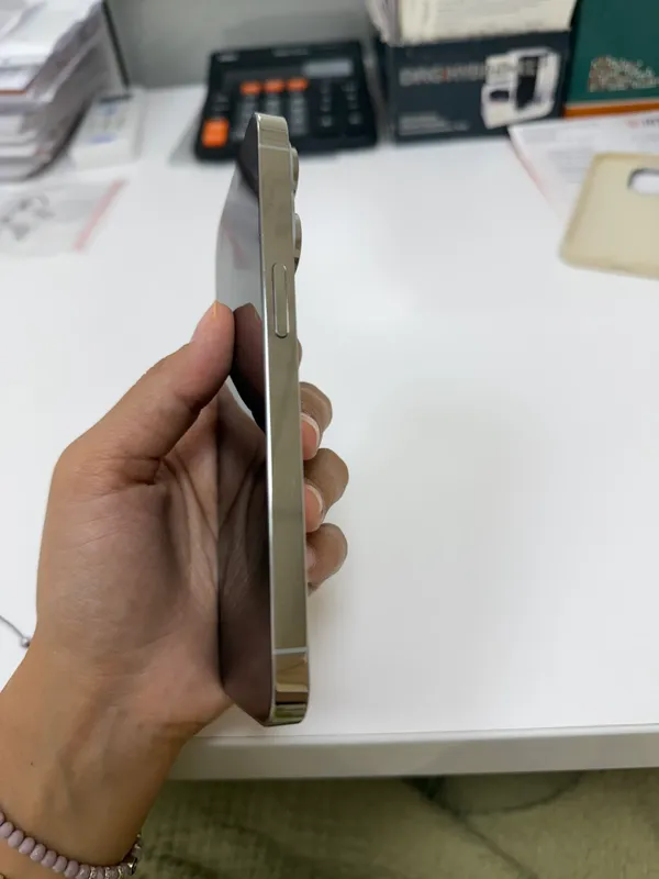 iPhone 14 Pro Silver 256 gb 2