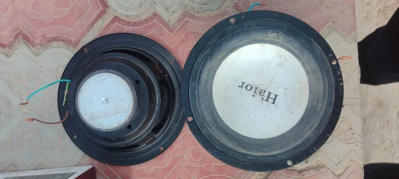 Magnitafon kalonkalaribilan sotiladi mashenadan yichib olingan — фото 1