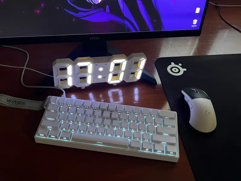Logitech superlight 2dex + Aula win60
