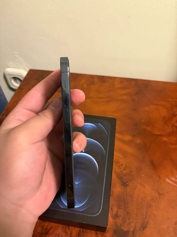 iPhone 12 Pro