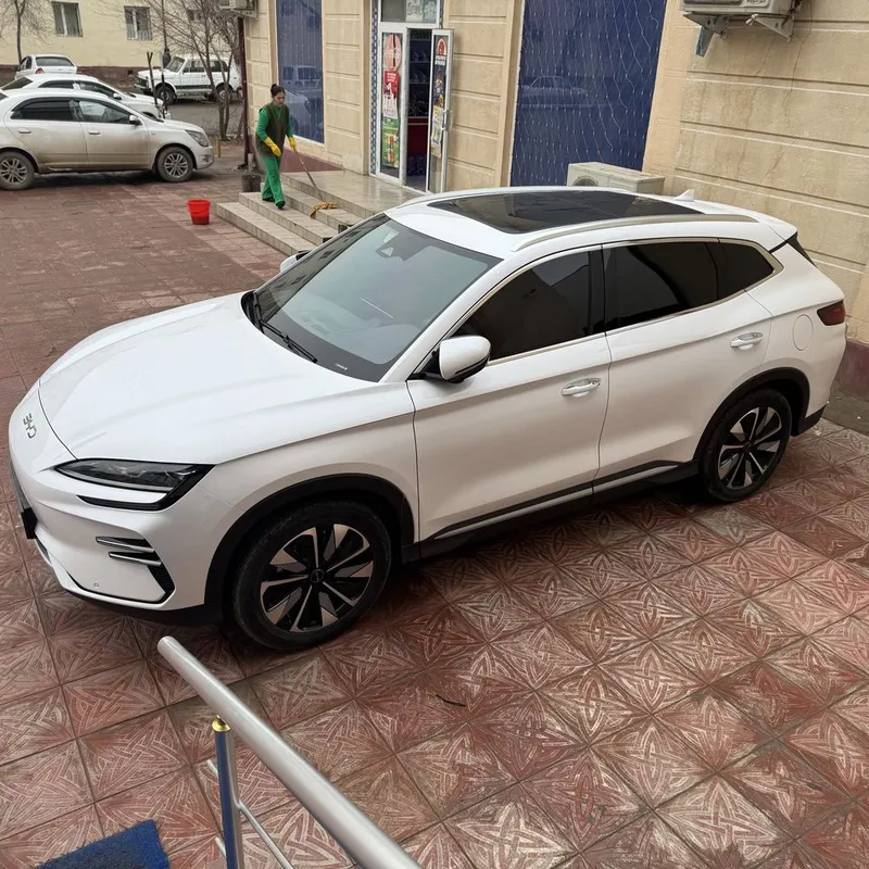 Продаю или обменяю на квартиру или офисс в центре с моей доплатой