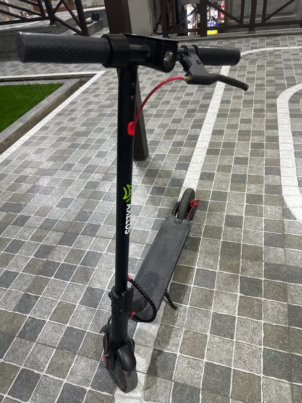 Электросамокат Lenzod Pro 2 Электросамокат Lenzod Pro 2