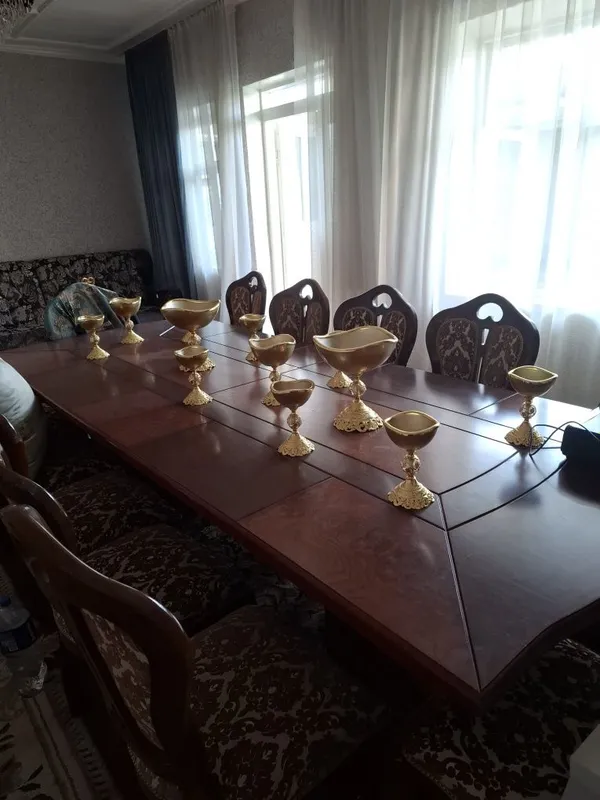 Продаётся стол и стул 2 Продаётся стол и стул 2