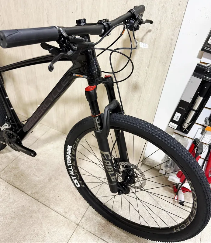 Карбоновый велосипед GIRDERCYCLE DEORE 27.5 8 Карбоновый велосипед GIRDERCYCLE DEORE 27.5 8