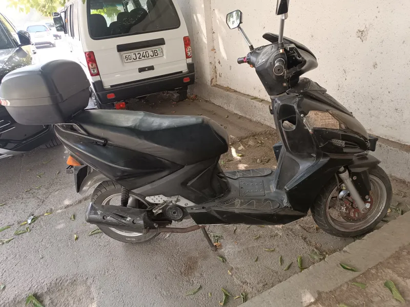 lifan sotiladi 80cc qora yurib turibdi 3 lifan sotiladi 80cc qora yurib turibdi 3