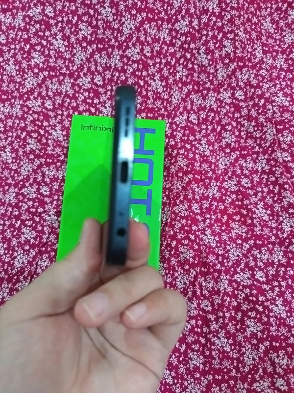 Продаётся Infinix Hot 30i, цена 600 4 Продаётся Infinix Hot 30i, цена 600 4