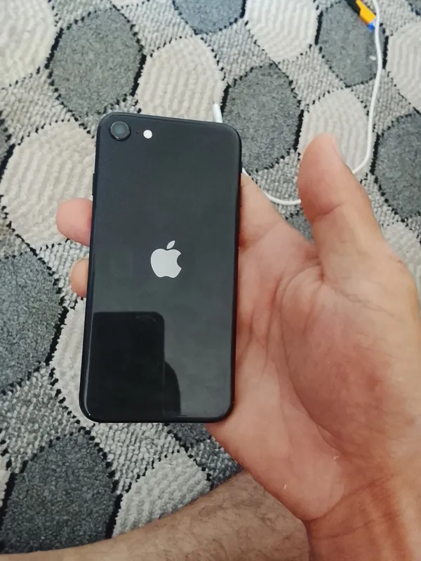 Iphone se 2020 3