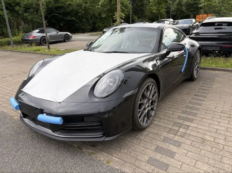 Porsche 911 Carrera 2026 2 Porsche 911 Carrera 2026 2