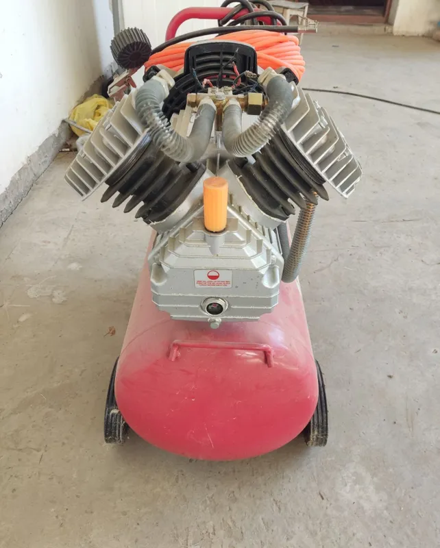 Kompressor sotladi 3