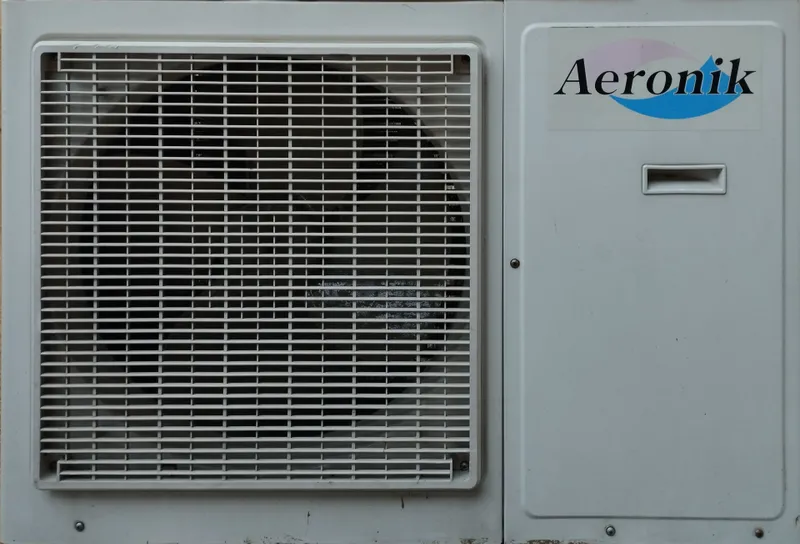 Ishlatilgan Aeronik konditsioneri, 24 000 BTU 1 Ishlatilgan Aeronik konditsioneri, 24 000 BTU 1