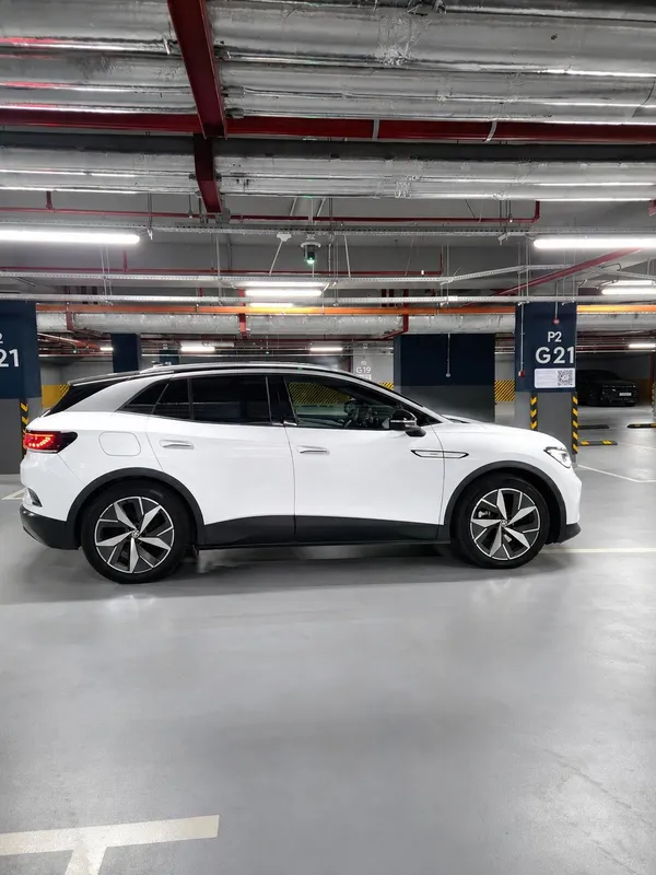 Volkswagen ID.4 crozz Pro Full 2021, белый салон, 360 камера, Head-Up — фото 1