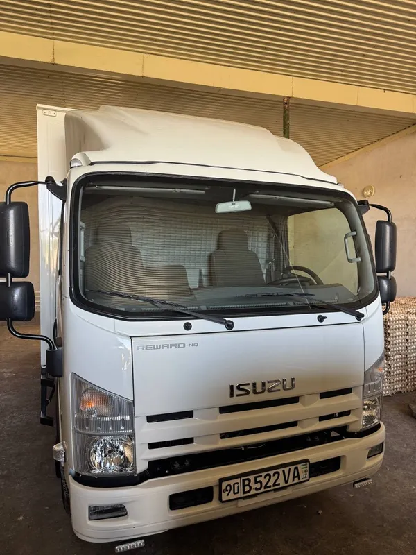 Isuzu Yuk uchin..