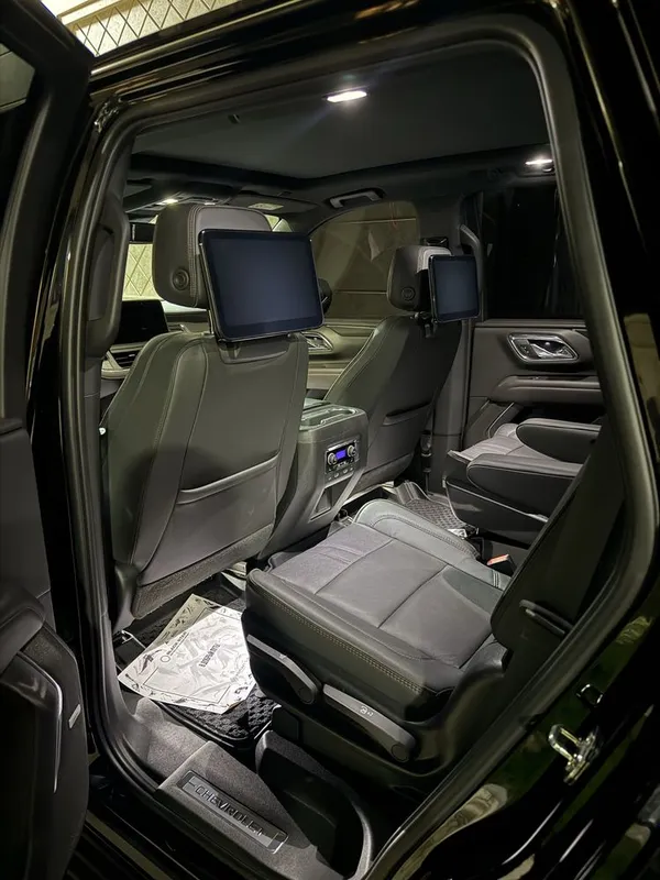 Chevrolet Tahoe 2023 — фото 2