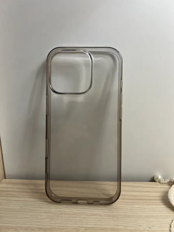 iPhone 16 pro chexol