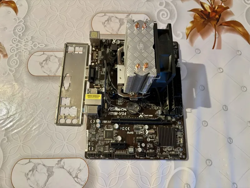 Блок питания Cooler master 600W 1