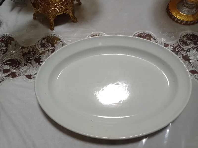 Katta chinni oval salatnitsa.Tortlar va tòsh uchun — фото 1