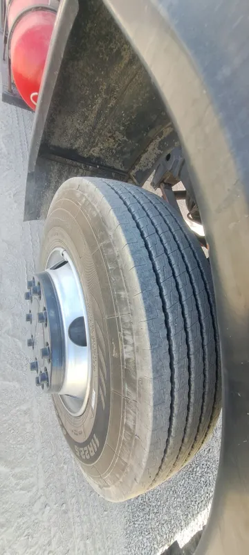 Kamaz sotilladi 10ta balon yangi 8 Kamaz sotilladi 10ta balon yangi 8