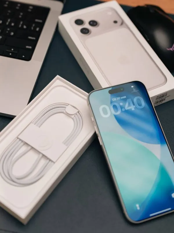 iPhone 17 Pro Max Silver 256gb 2 iPhone 17 Pro Max Silver 256gb 2