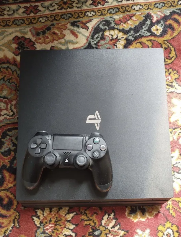 Playstation 4 pro holati ideal plomba