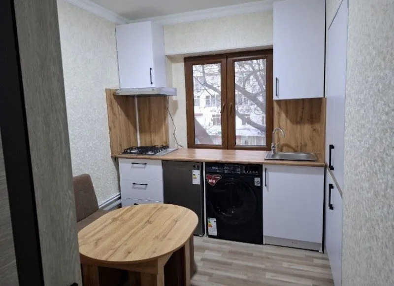 аренда квартиры Максим горький бий художник буз 6
