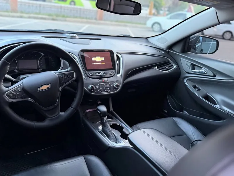 Malibu Premier | Автопрокат | Рент кар 4