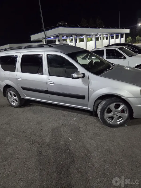 Lada largust 2015 yil 203ming yurgan 30 foiz kraskasi bor . 2 Lada largust 2015 yil 203ming yurgan 30 foiz kraskasi bor . 2
