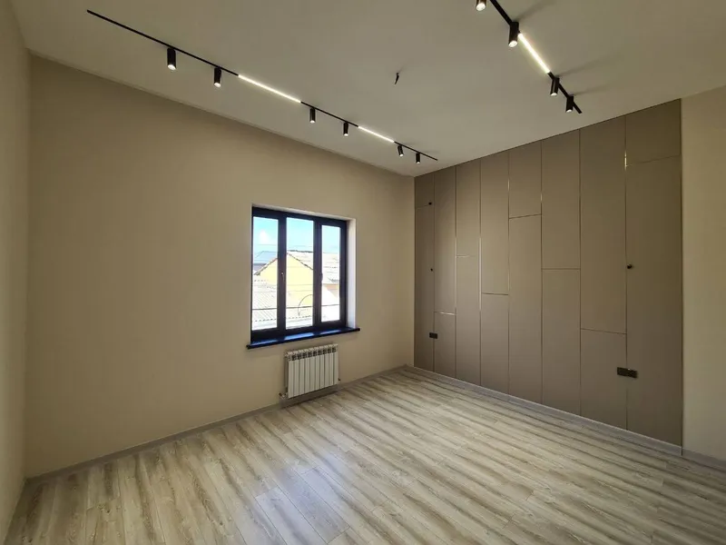 5-комнатная квартира, 260 м², Мирзо-Улугбек 3