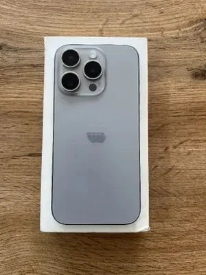 Срочно продаю IPHONE 15 pro