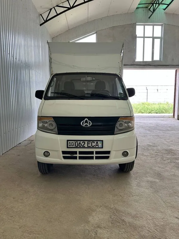 Changan 2,5 Yuk Furgoni Sotiladi — фото 2