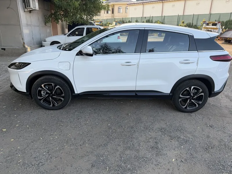 Срочно Продам свою машину в отличном состоянии Xpeng g3 520 5 Срочно Продам свою машину в отличном состоянии Xpeng g3 520 5
