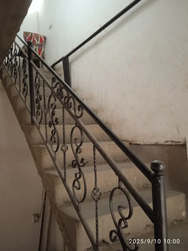 Срочно Продаётся ДОМ 12 ком 3 сото2этаж Куйлюк Под. Бизнес.под Жилë 5