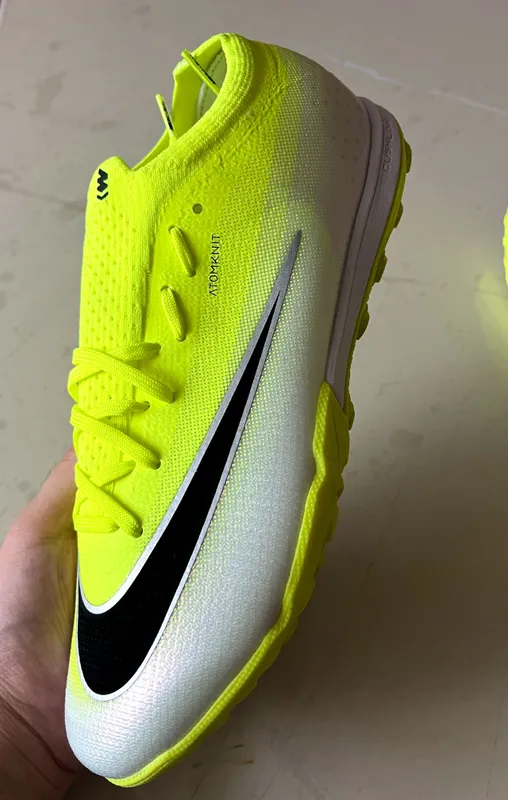 Sarakanoshka Nike Mercurical Vapor — фото 1