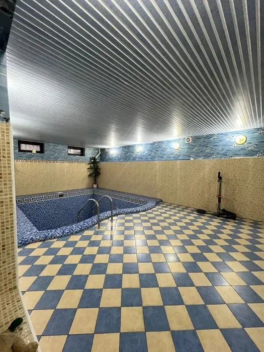 Ijaraga: 5 xonali uy/kvartira, 350 m², 2/2, Mirzo-Ulug‘bek tumani 4