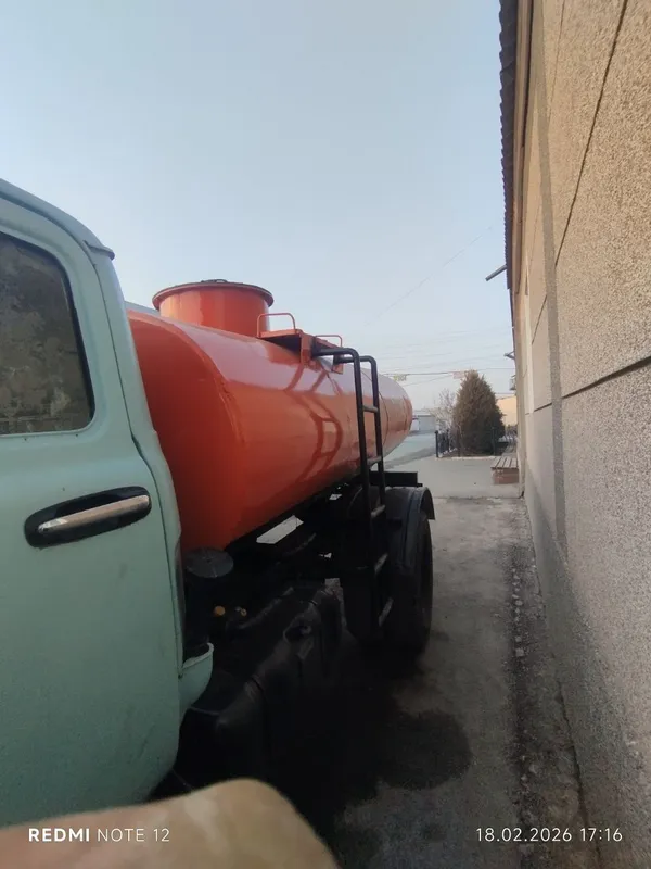 Gaz 53 Benzavoz.