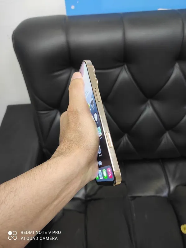 Iphone 16 pro max Dubay 1 tera 7