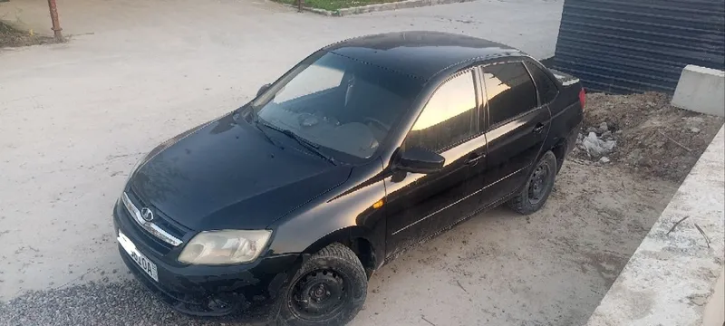 Yurib turgan moshina xolati yaxshi