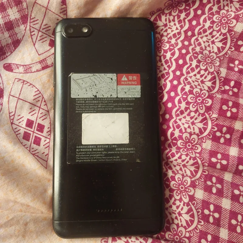 Redmi 6 smartfoni sotiladi 2 Redmi 6 smartfoni sotiladi 2