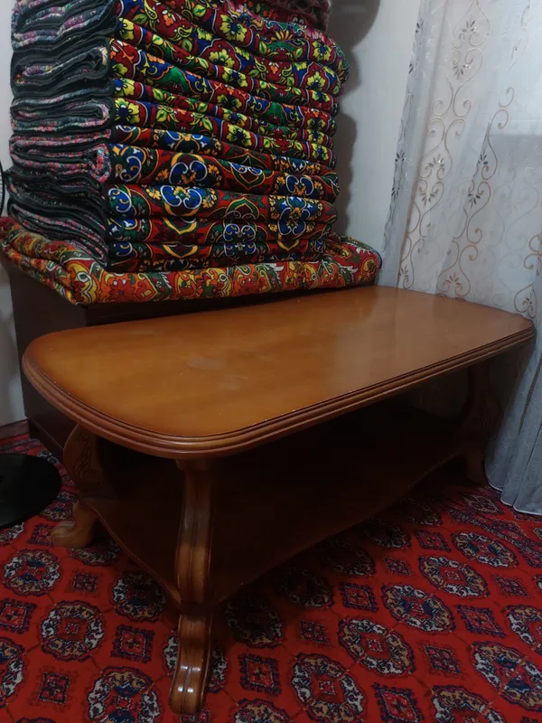 журнальный стол, б/у 1 журнальный стол, б/у 1